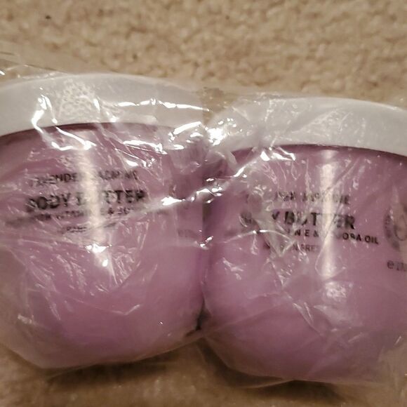 LOVERY  Lavender Jasmine Scented Body Lotion - Picture 3 of 6